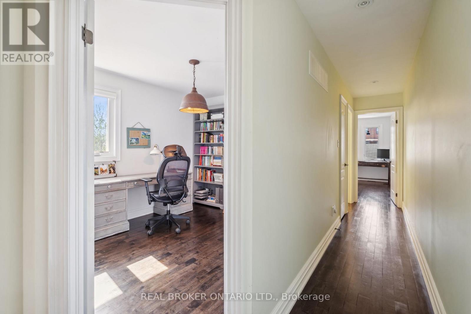 14 Teignmouth Avenue, Toronto, Ontario  M6E 1S5 - Photo 23 - W12162756