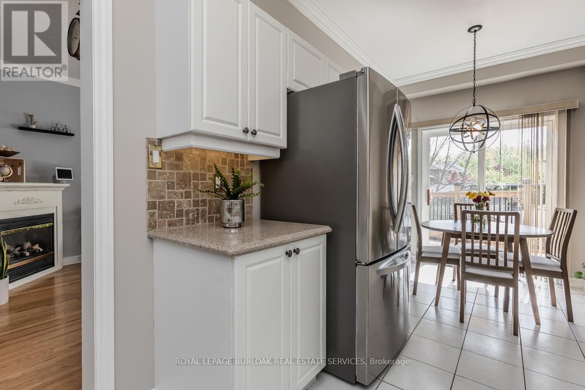 5334 Dryden Avenue, Burlington, Ontario  L7L 6Y7 - Photo 19 - W12162760