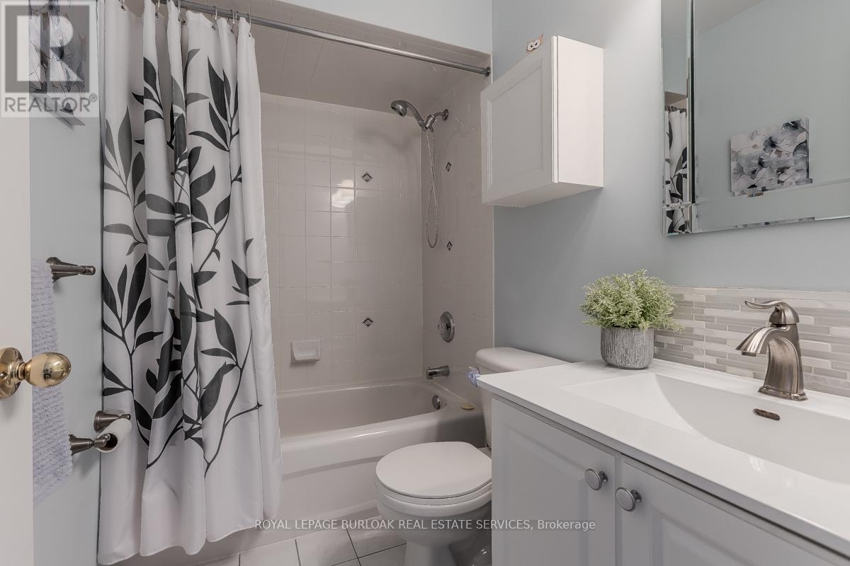5334 Dryden Avenue, Burlington, Ontario  L7L 6Y7 - Photo 31 - W12162760