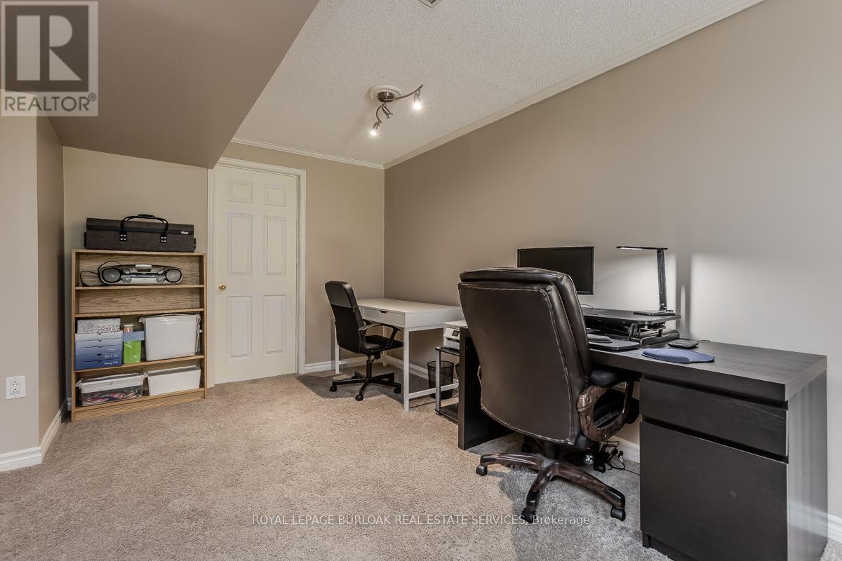 5334 Dryden Avenue, Burlington, Ontario  L7L 6Y7 - Photo 33 - W12162760