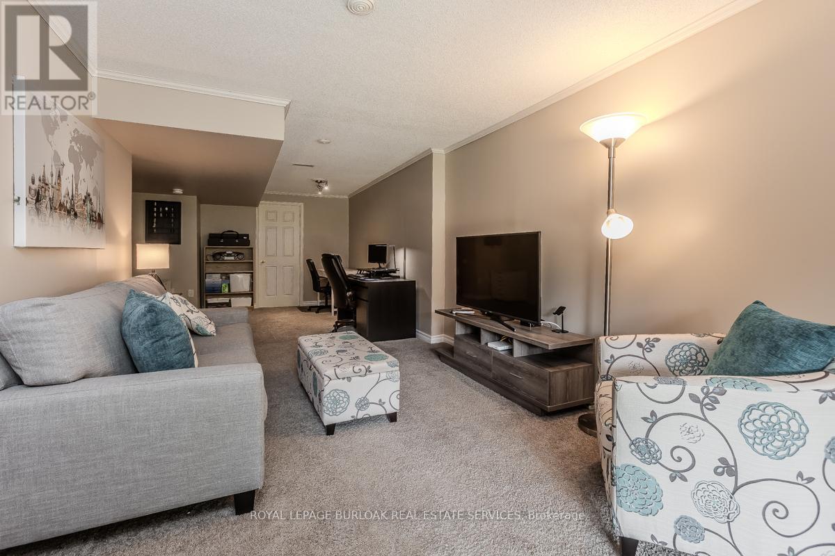 5334 Dryden Avenue, Burlington, Ontario  L7L 6Y7 - Photo 35 - W12162760