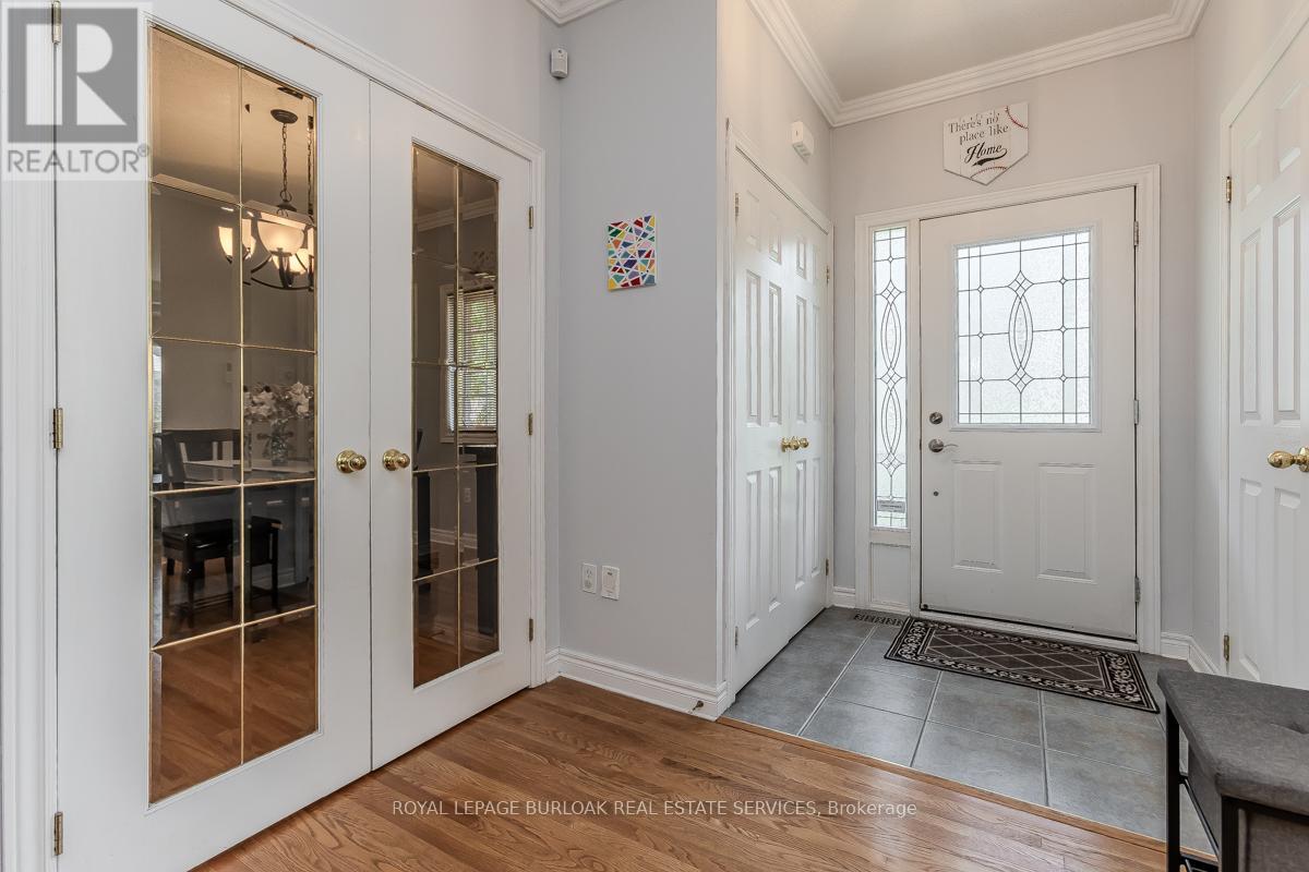 5334 Dryden Avenue, Burlington, Ontario  L7L 6Y7 - Photo 7 - W12162760