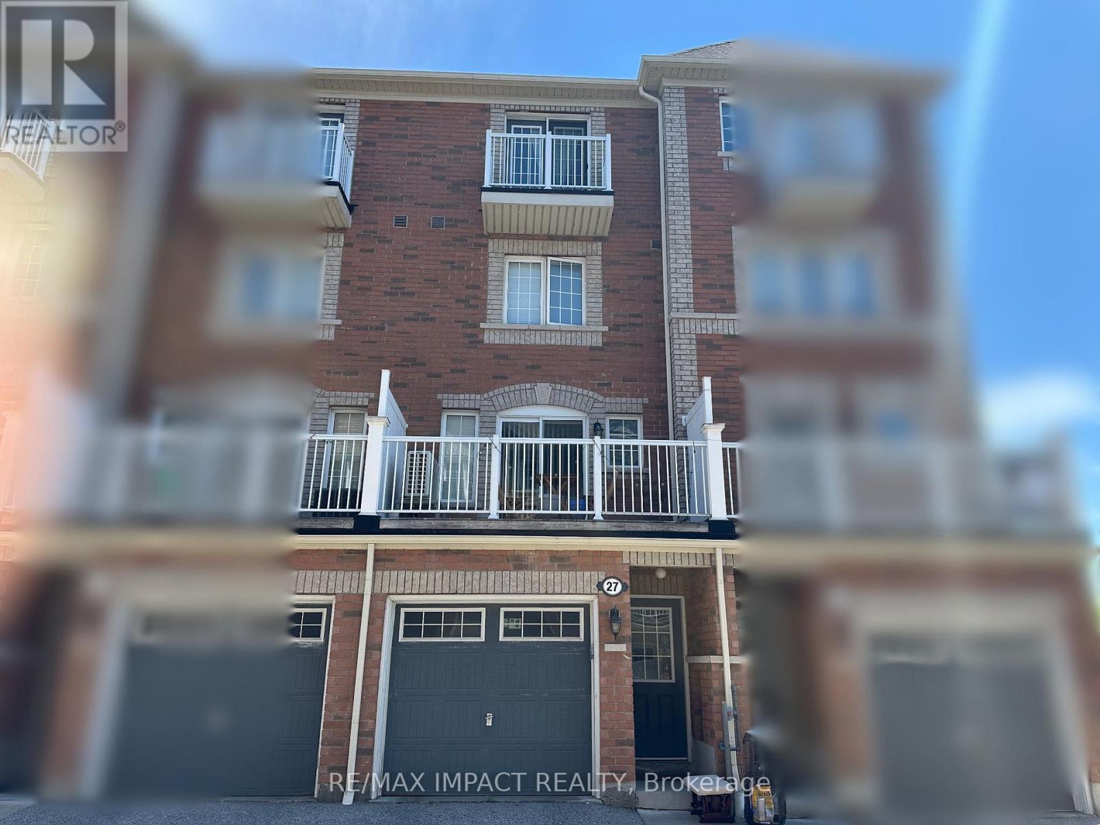 27 COOPERAGE LANE, Ajax, Ontario