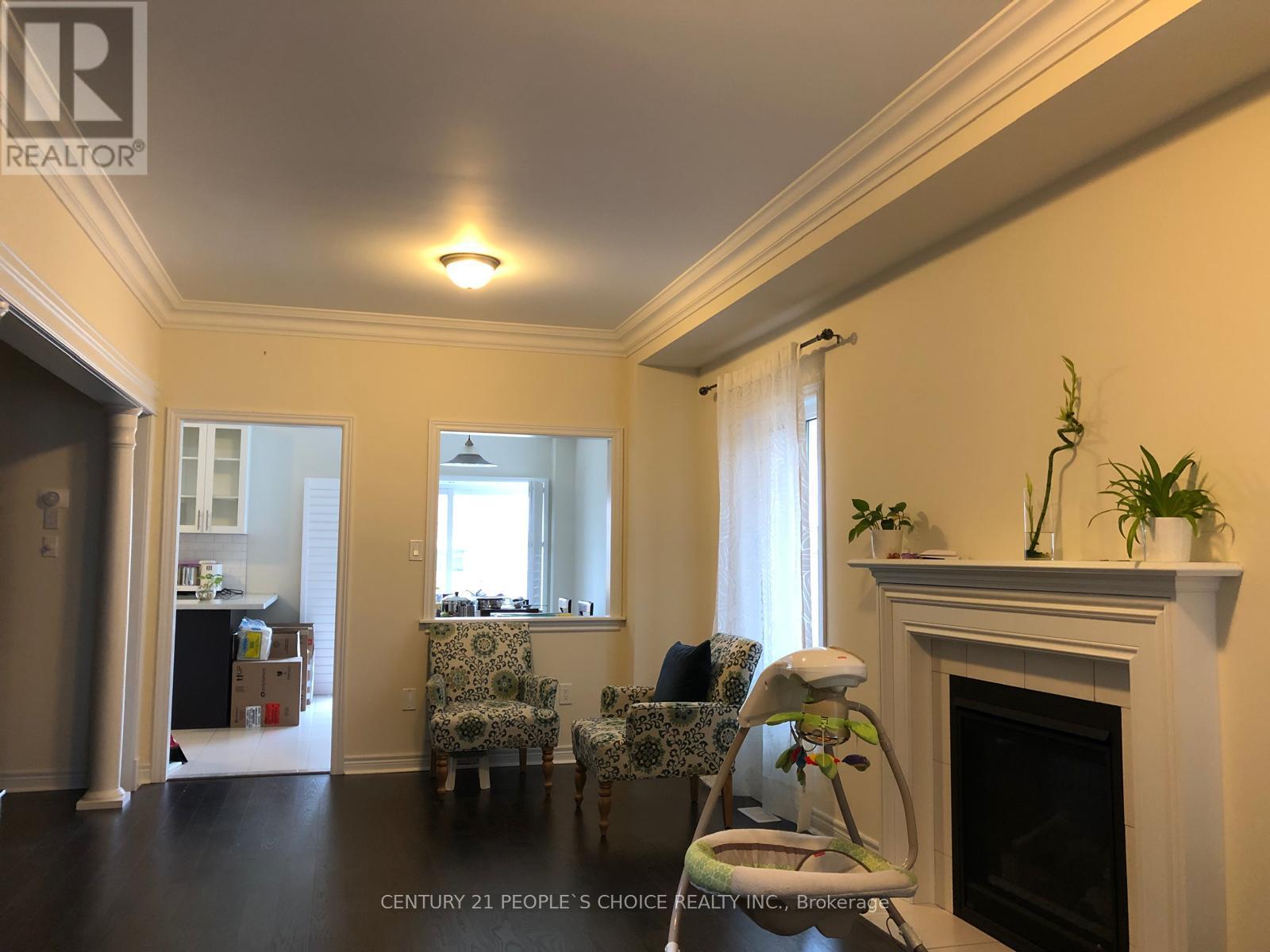 25 Denny Street, Ajax, Ontario  L1Z 0S3 - Photo 4 - E12162908