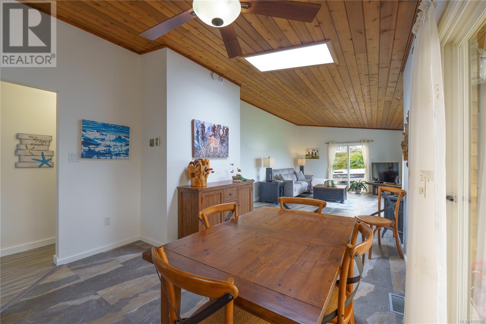 204 Birch St, Ucluelet, British Columbia  V0R 3A0 - Photo 6 - 1000596