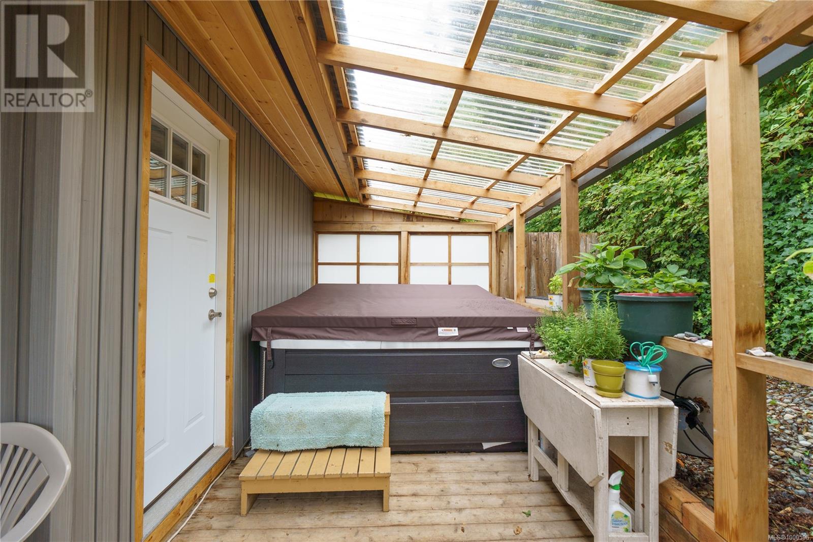 204 Birch St, Ucluelet, British Columbia  V0R 3A0 - Photo 27 - 1000596