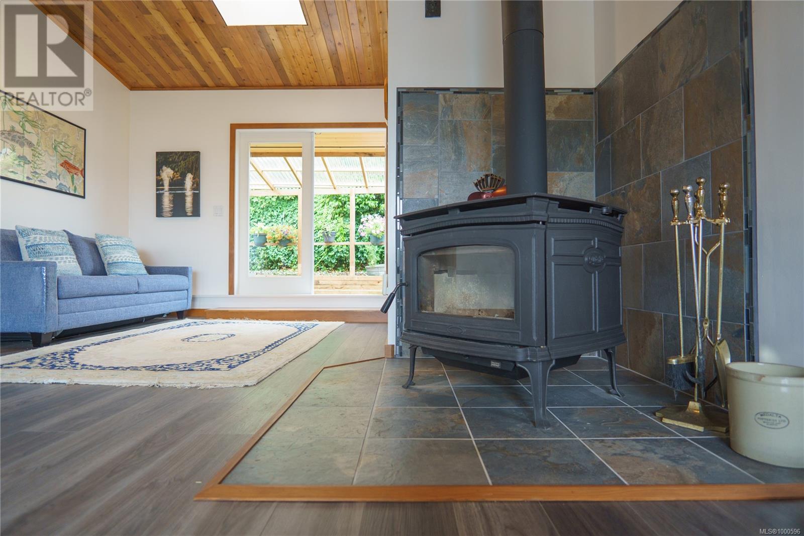 204 Birch St, Ucluelet, British Columbia  V0R 3A0 - Photo 12 - 1000596