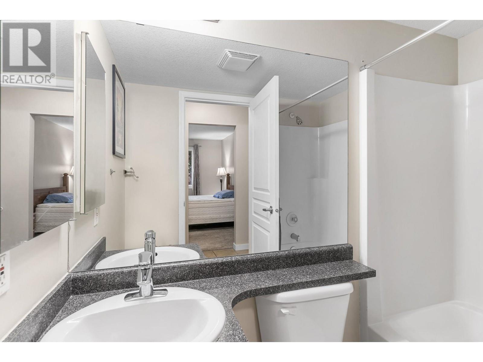 727 Houghton Road Unit# 205, Kelowna, British Columbia  V1X 7J7 - Photo 16 - 10347061