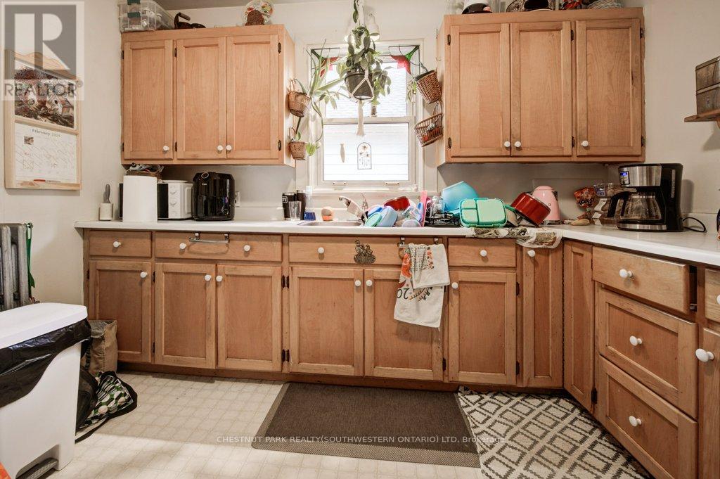 98 Waterloo Street, Waterloo, Ontario  N2J 1X9 - Photo 20 - X12162723