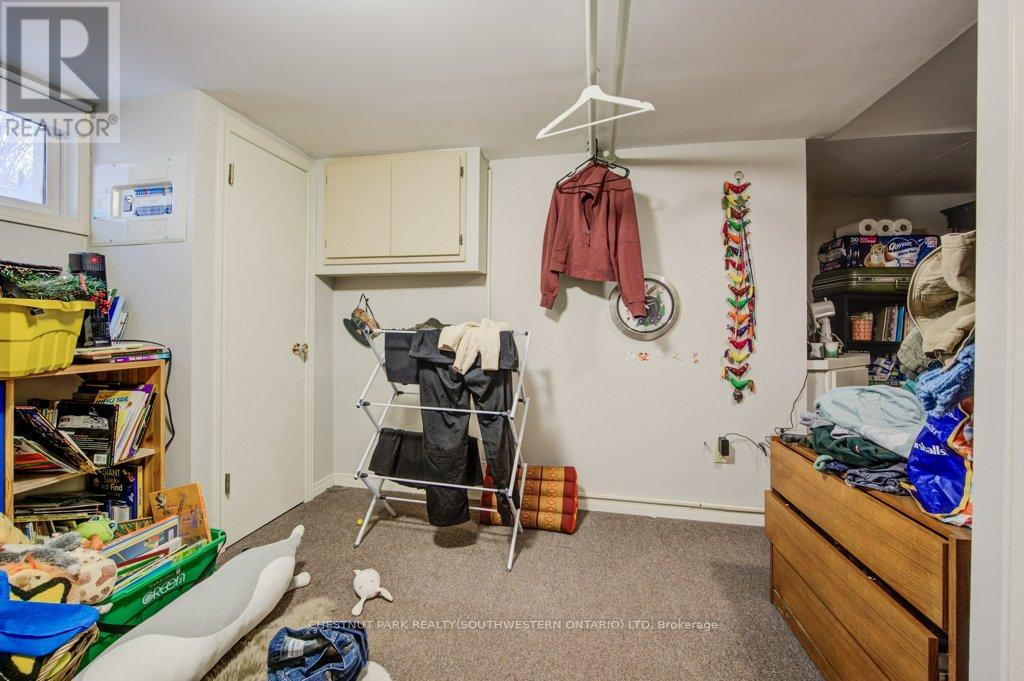 98 Waterloo Street, Waterloo, Ontario  N2J 1X9 - Photo 26 - X12162723