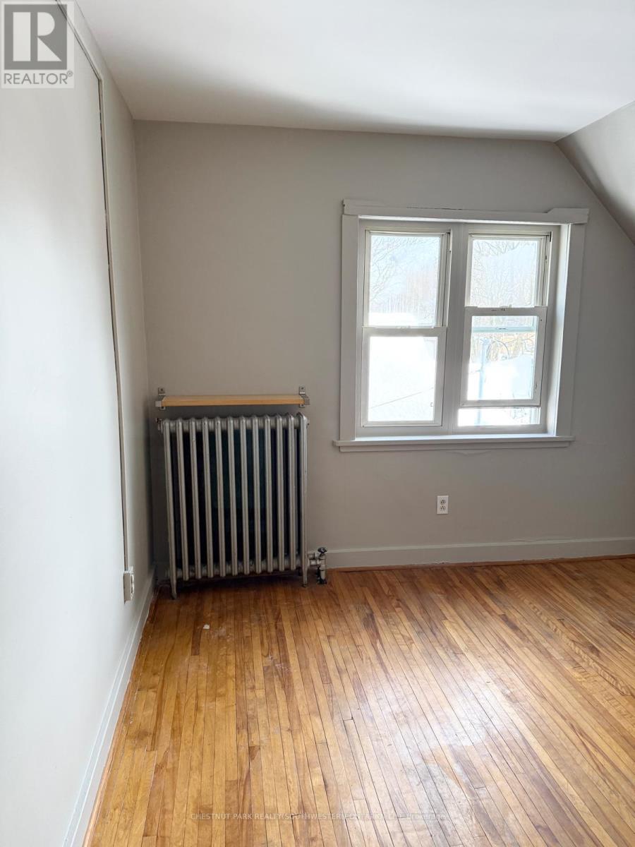 98 Waterloo Street, Waterloo, Ontario  N2J 1X9 - Photo 9 - X12162723