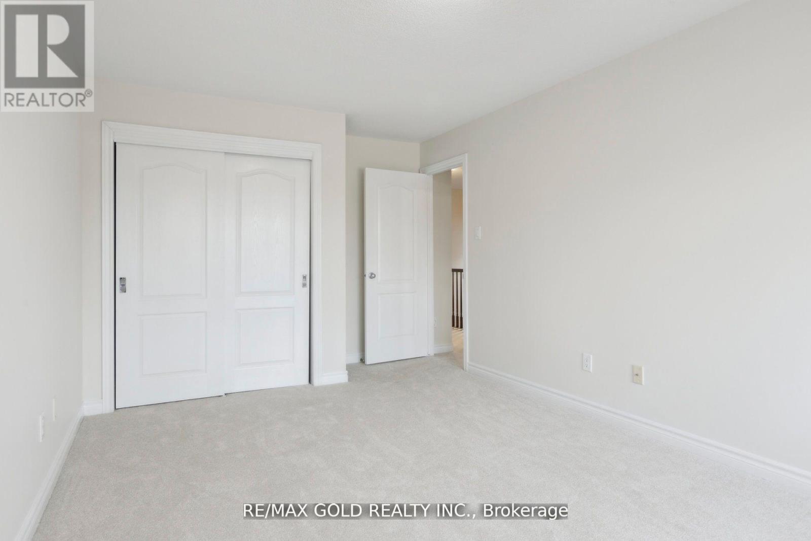 906 Verbena Crescent, Ottawa, Ontario  K1T 0K4 - Photo 33 - X12162727
