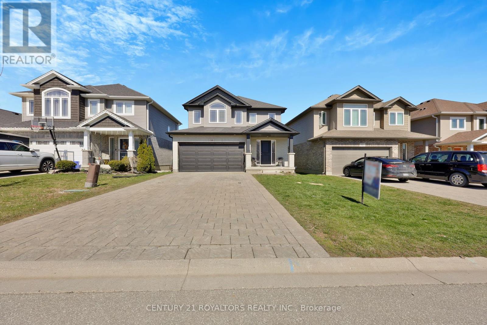 Property at 14 CHAMBERLAIN AVENUE image 1