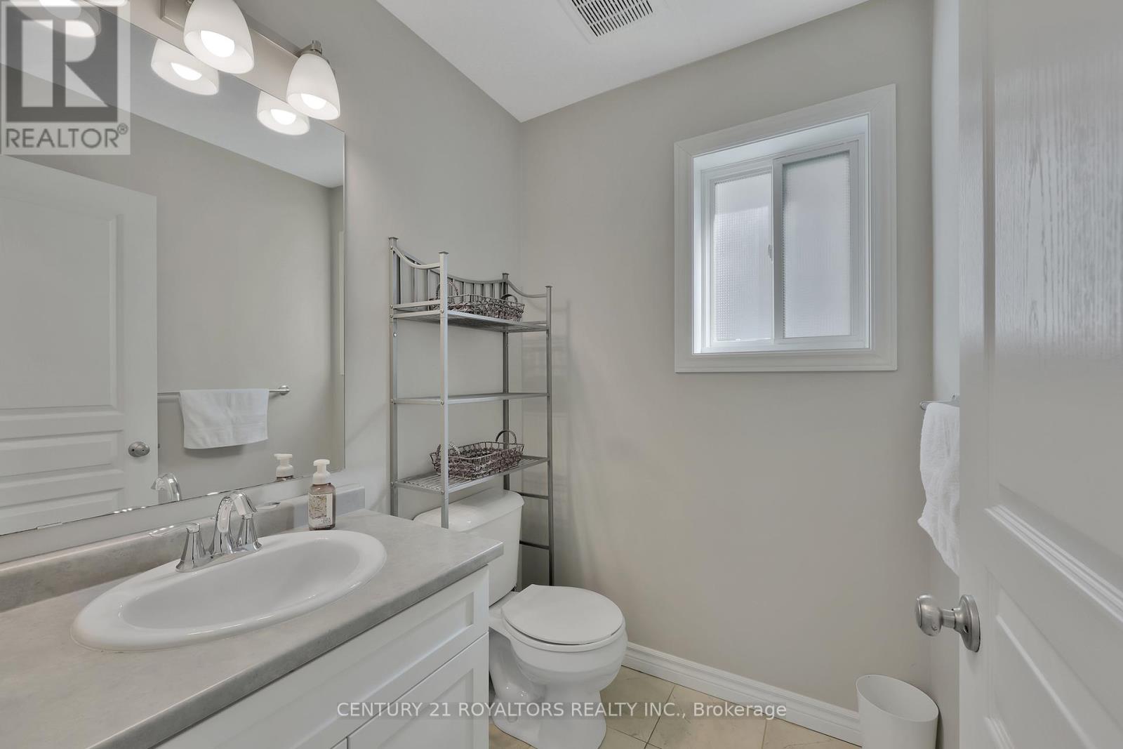 Property at 14 CHAMBERLAIN AVENUE image 5