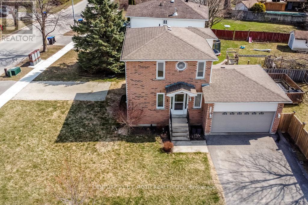 695 Candaras Street, Innisfil, Ontario  L9S 2G9 - Photo 2 - N12162820