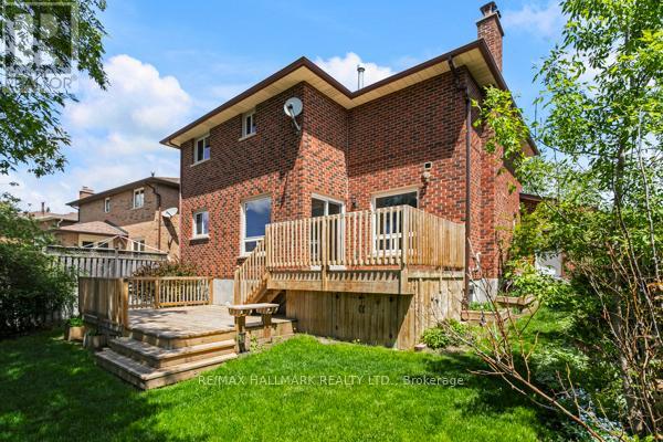 90 Hazelwood Drive, Newmarket, Ontario  L3Y 3G3 - Photo 36 - N12162836