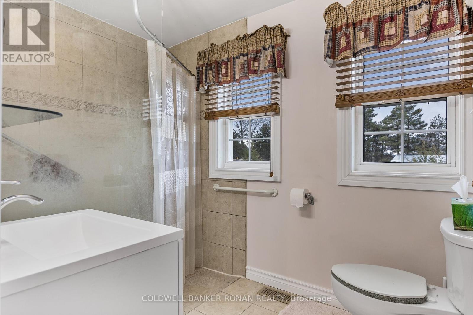 8058 20th Side Road, Adjala-Tosorontio, Ontario  L0G 1L0 - Photo 21 - N12162895