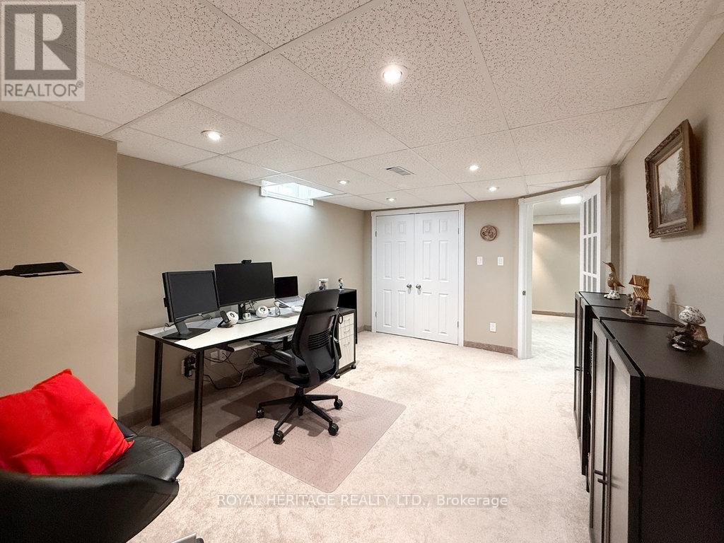 8 Bedell Crescent, Whitby, Ontario  L1R 2N8 - Photo 44 - E12163070
