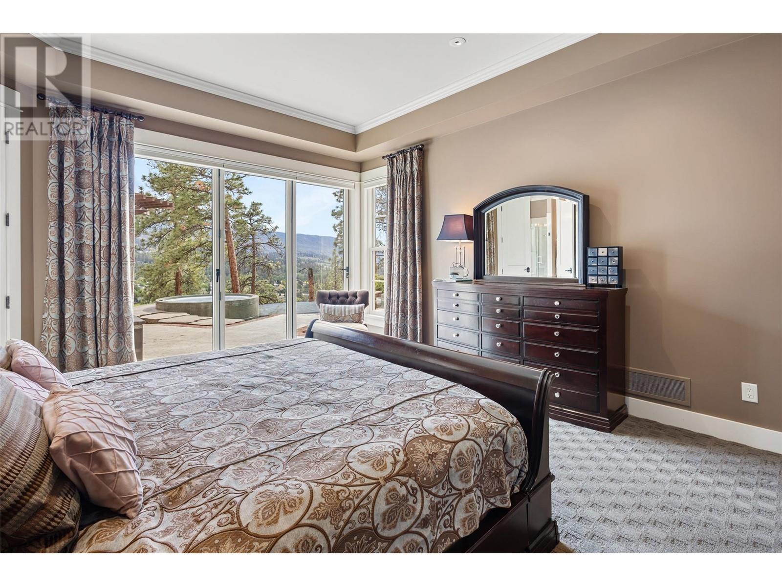 Property at 965 Westpoint Drive image 1