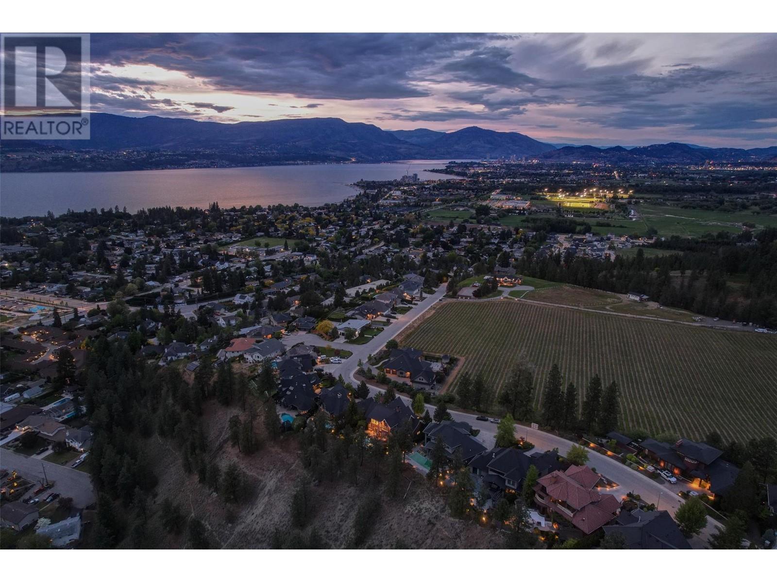 965 Westpoint Drive, Kelowna, BC V1W2Z3