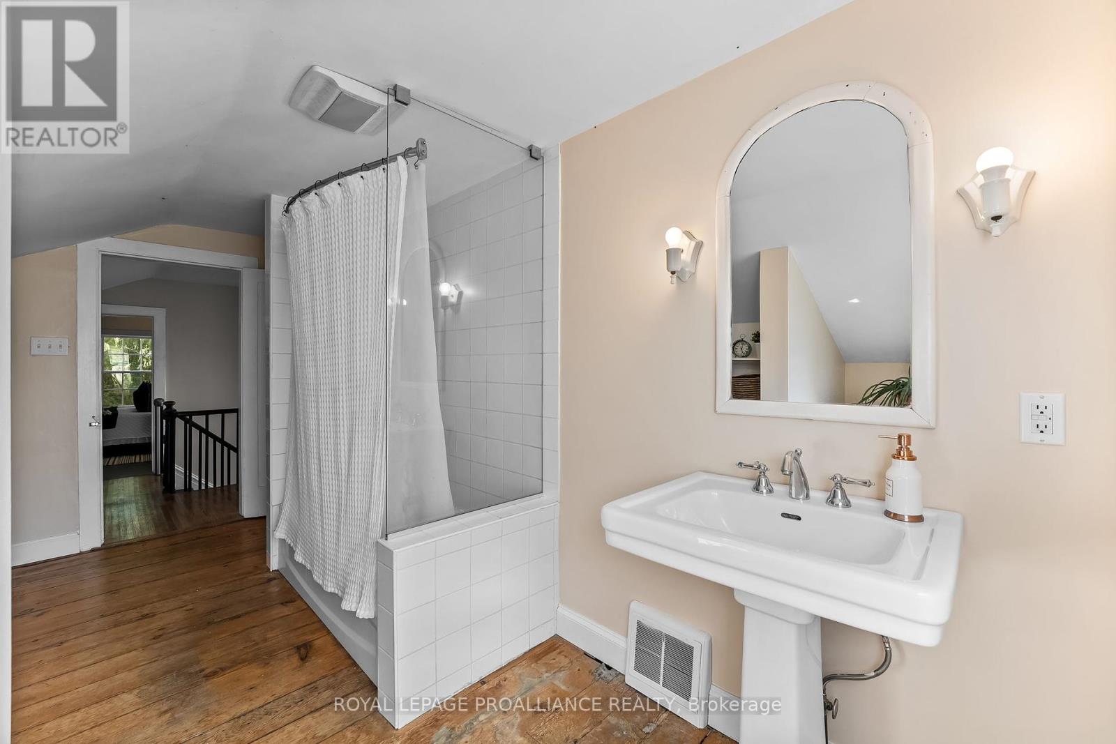 1153 Baulch Road, Port Hope, Ontario  L1A 3V7 - Photo 31 - X12162981
