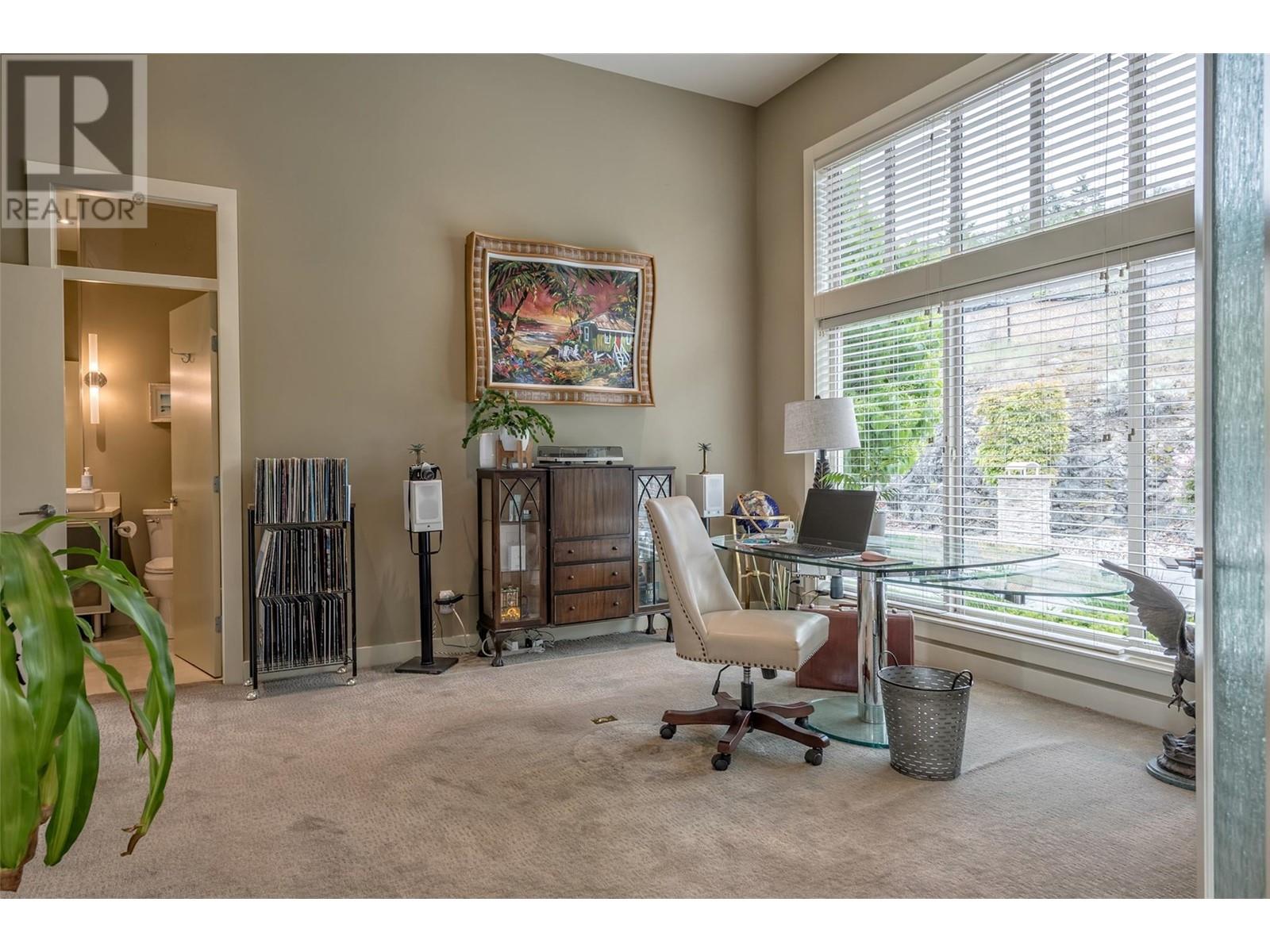 1117 Mt Fosthall Drive Unit# 10, Vernon, BC V1B3Z9
