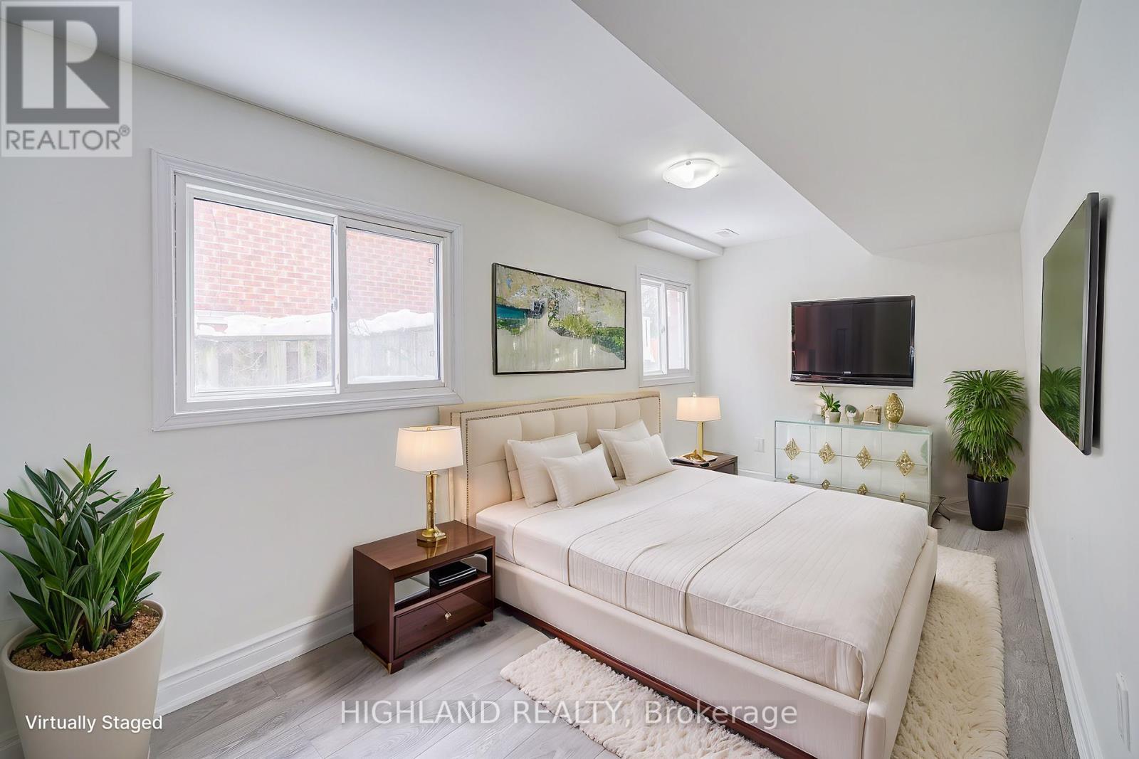 4109 Perivale Road, Mississauga, Ontario  L5C 3M7 - Photo 14 - W12162793