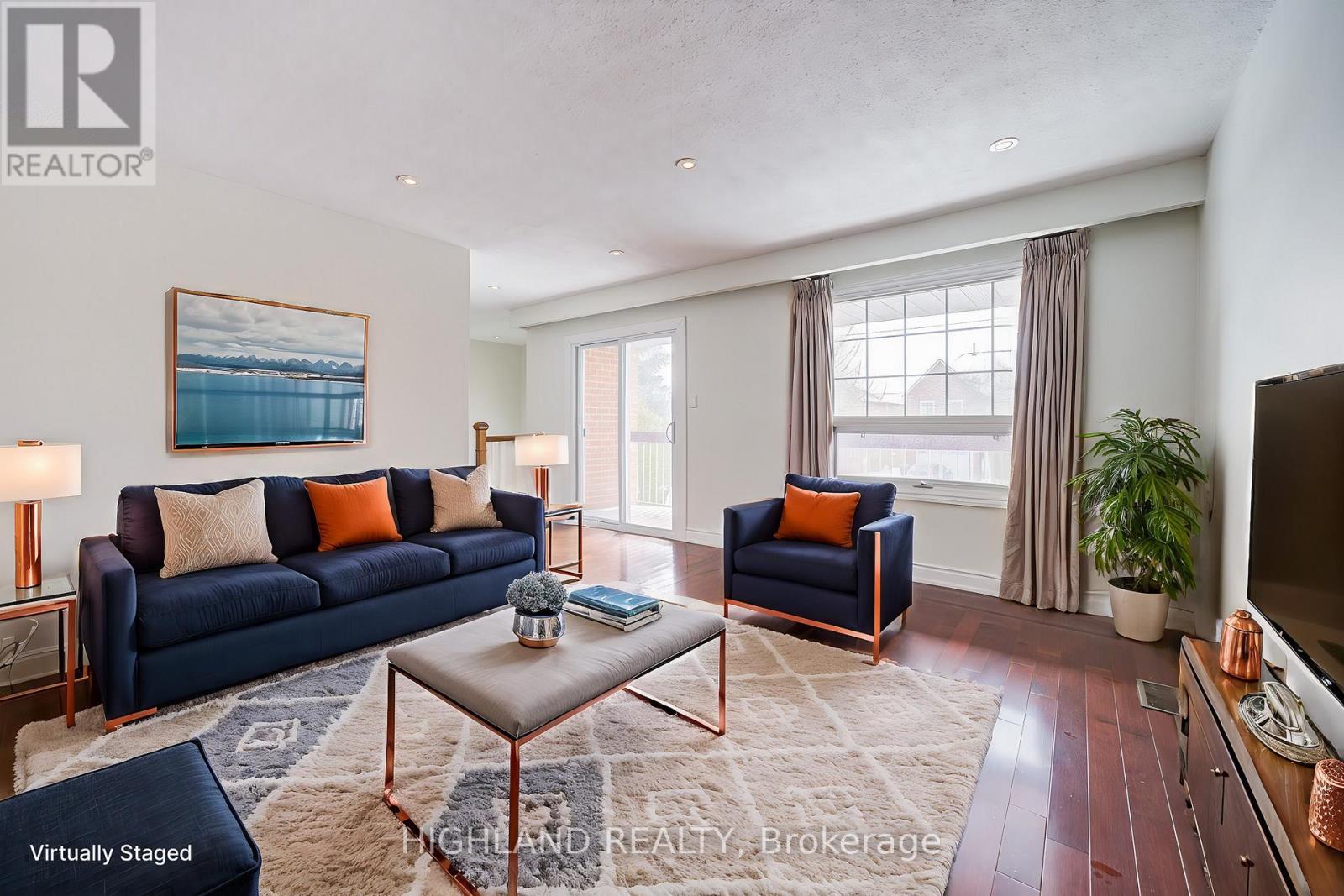 4109 Perivale Road, Mississauga, Ontario  L5C 3M7 - Photo 4 - W12162793