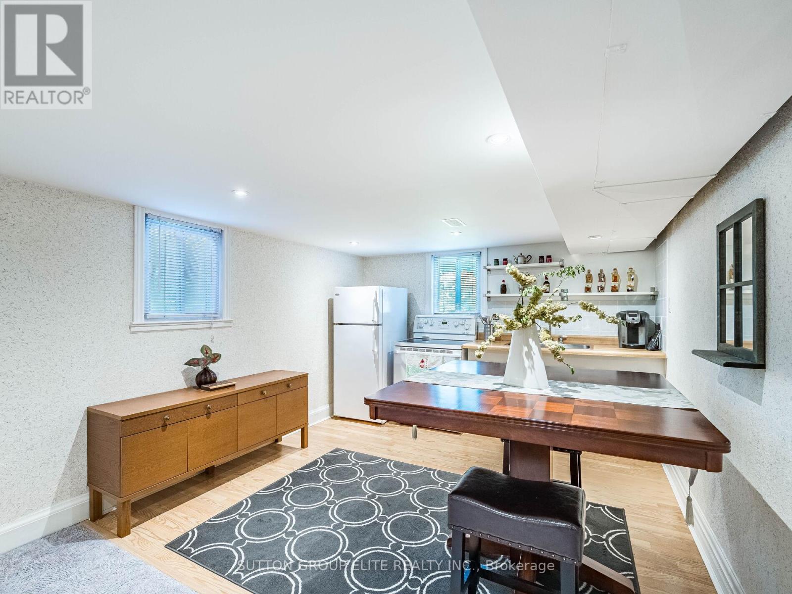 46 Loma Road, Toronto, Ontario  M8Z 3Z7 - Photo 27 - W12162829