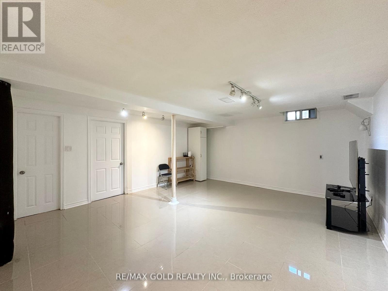 56 - 6540 Falconer Drive, Mississauga, Ontario  L5N 1M1 - Photo 18 - W12162881