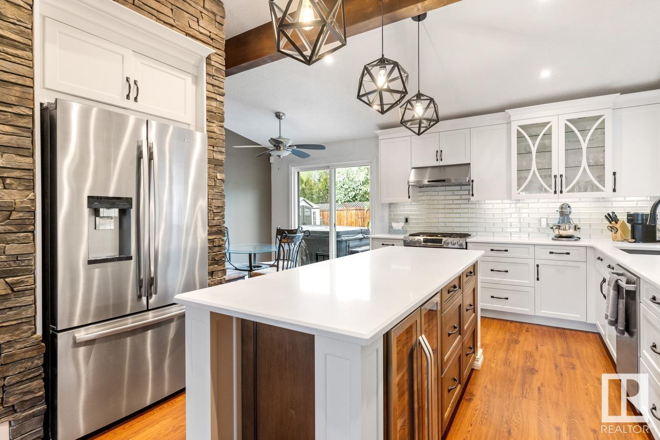 651 Village Dr, Sherwood Park, Alberta  T8A 4K7 - Photo 4 - E4437582