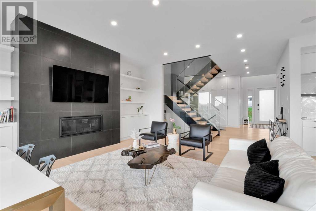 Property at 1005 Drury Avenue NE image 5