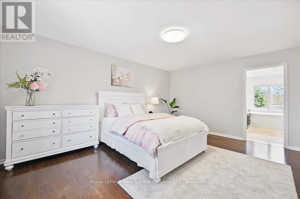 234 Cardinal Drive, Oakville, Ontario  L6J 4P2 - Photo 21 - W12047639