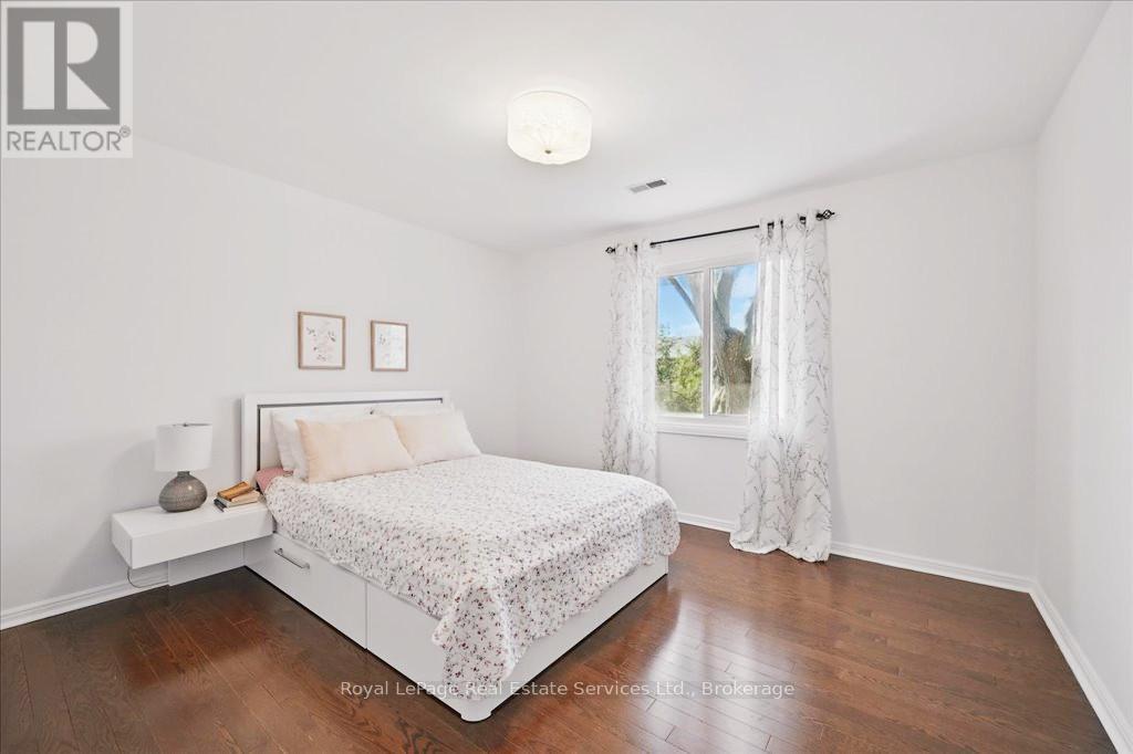 234 Cardinal Drive, Oakville, Ontario  L6J 4P2 - Photo 28 - W12047639