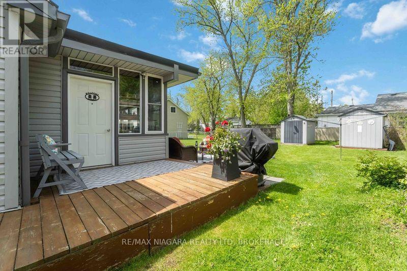 11110 Desiree Street, Wainfleet, Ontario  L0S 1V0 - Photo 32 - X12163060