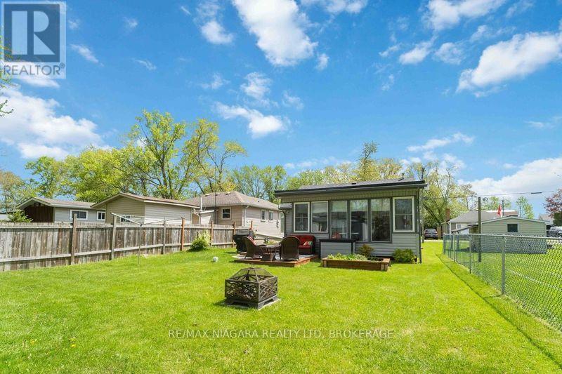 11110 Desiree Street, Wainfleet, Ontario  L0S 1V0 - Photo 35 - X12163060