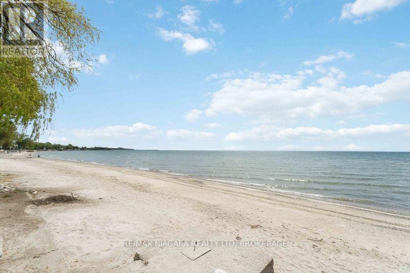 11110 Desiree Street, Wainfleet, Ontario  L0S 1V0 - Photo 40 - X12163060