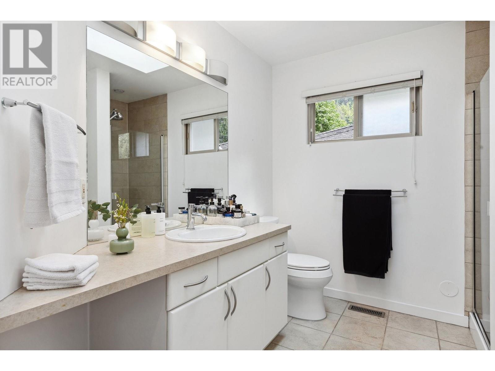 6364 Douglas Street, West Vancouver, British Columbia  V7W 2E9 - Photo 31 - R3005290