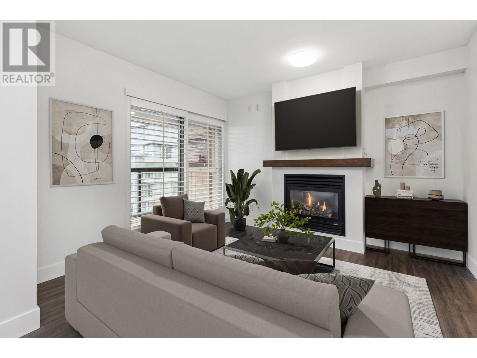 2002 989 RICHARDS STREET, vancouver, British Columbia V6B6R6