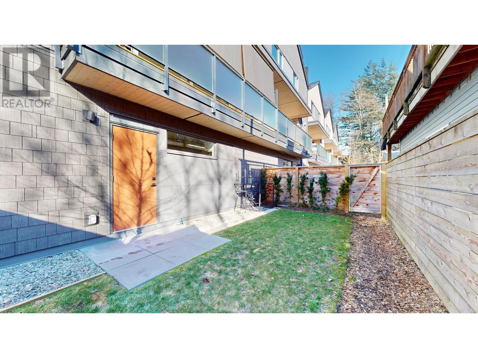 2 1089 Wilson Crescent, Squamish, British Columbia  V8B 0M4 - Photo 34 - R3005328