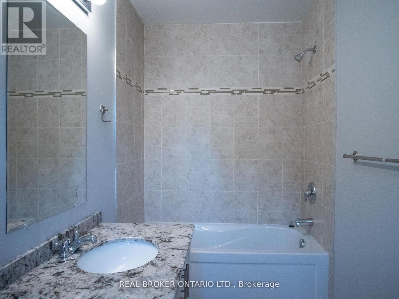1 - 20 Emily Street, Parry Sound, Ontario  P2A 2P3 - Photo 9 - X12162821