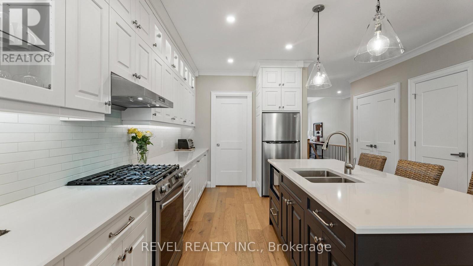 52 Beechnut Lane, Norfolk, Ontario  N0A 1N7 - Photo 11 - X12162823