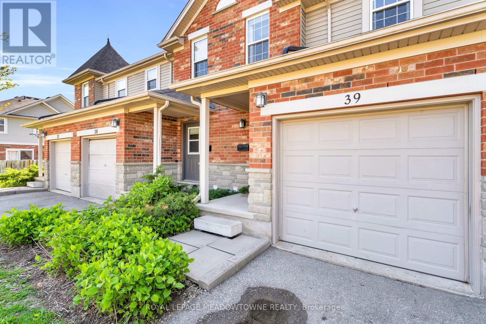 39 - 124 Gosling Gardens, Guelph, Ontario  N1G 5K6 - Photo 3 - X12162825