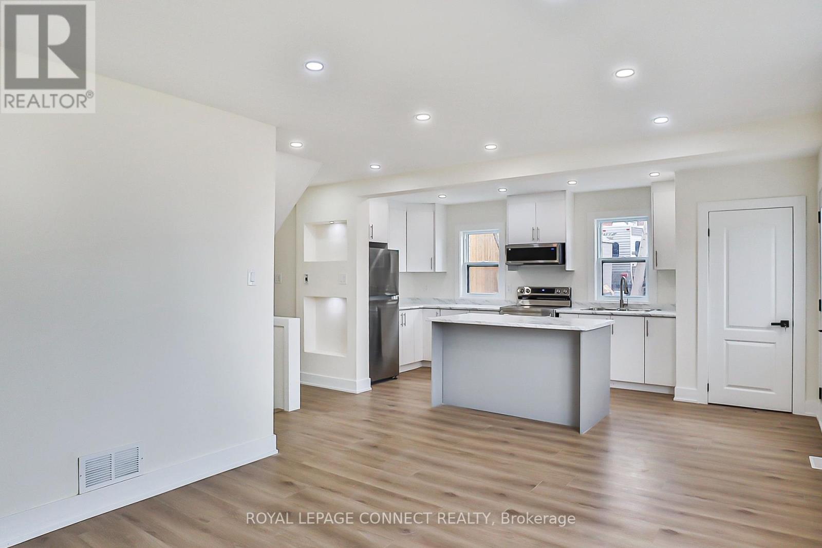 Property at 761 GUELPH STREET image 5