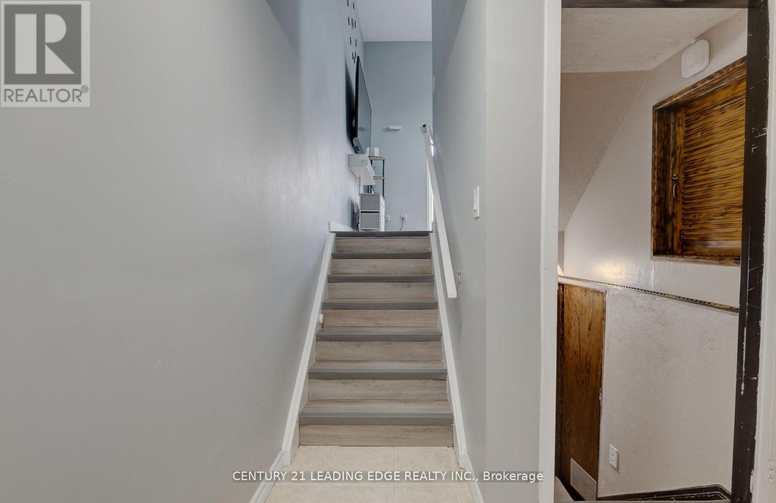 Property at 107 - 11 HARRISFORD STREET image 4