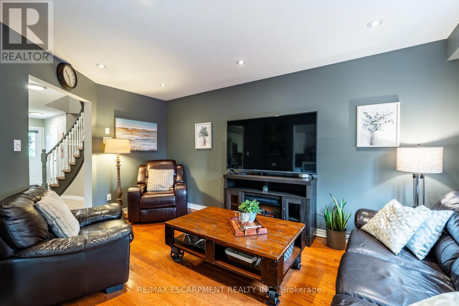 6 - 1461 Upper Gage Avenue, Hamilton (Templemead), Ontario  L8W 1E6 - Photo 12 - X12162886