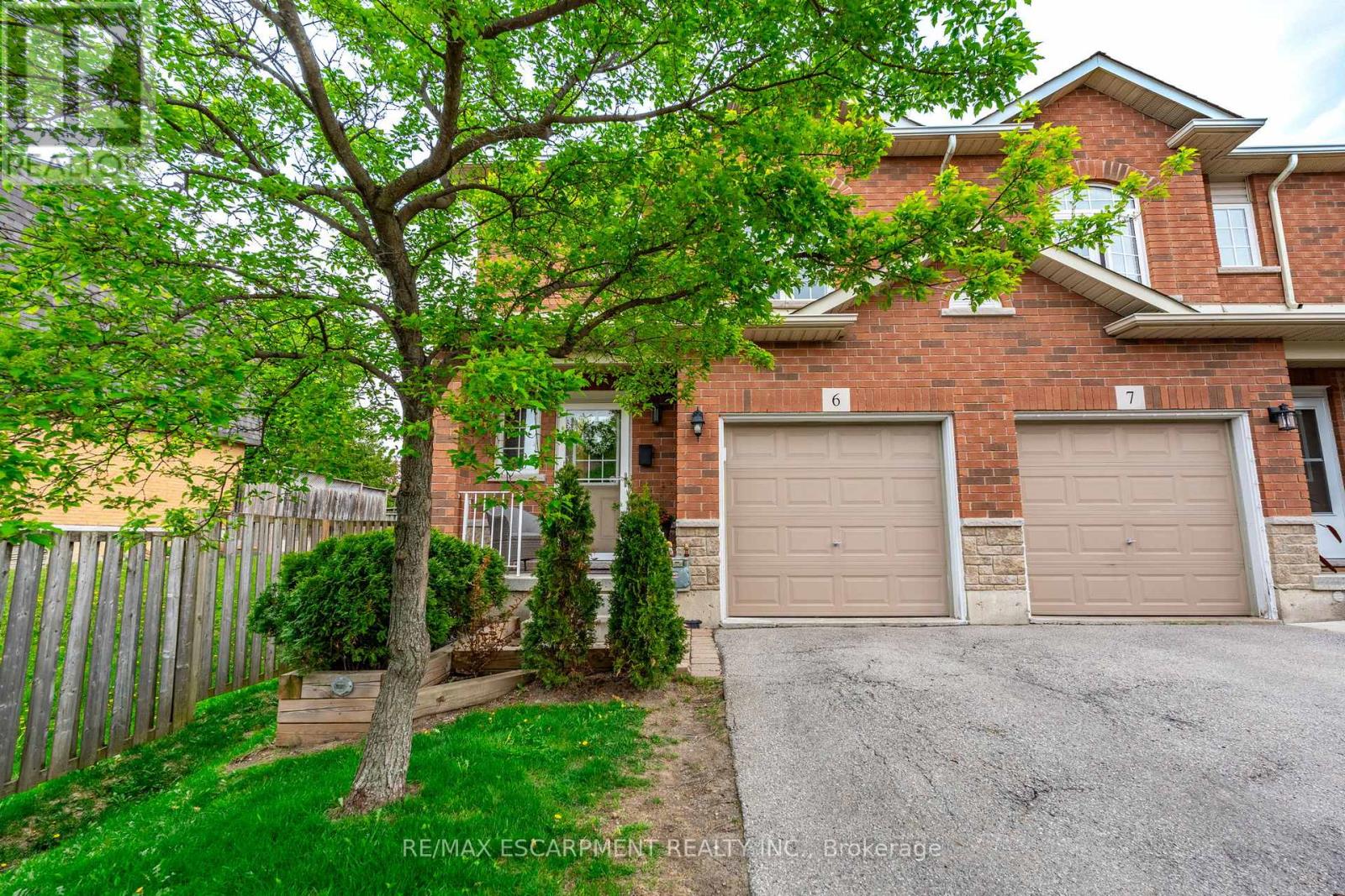 6 - 1461 Upper Gage Avenue, Hamilton (Templemead), Ontario  L8W 1E6 - Photo 3 - X12162886