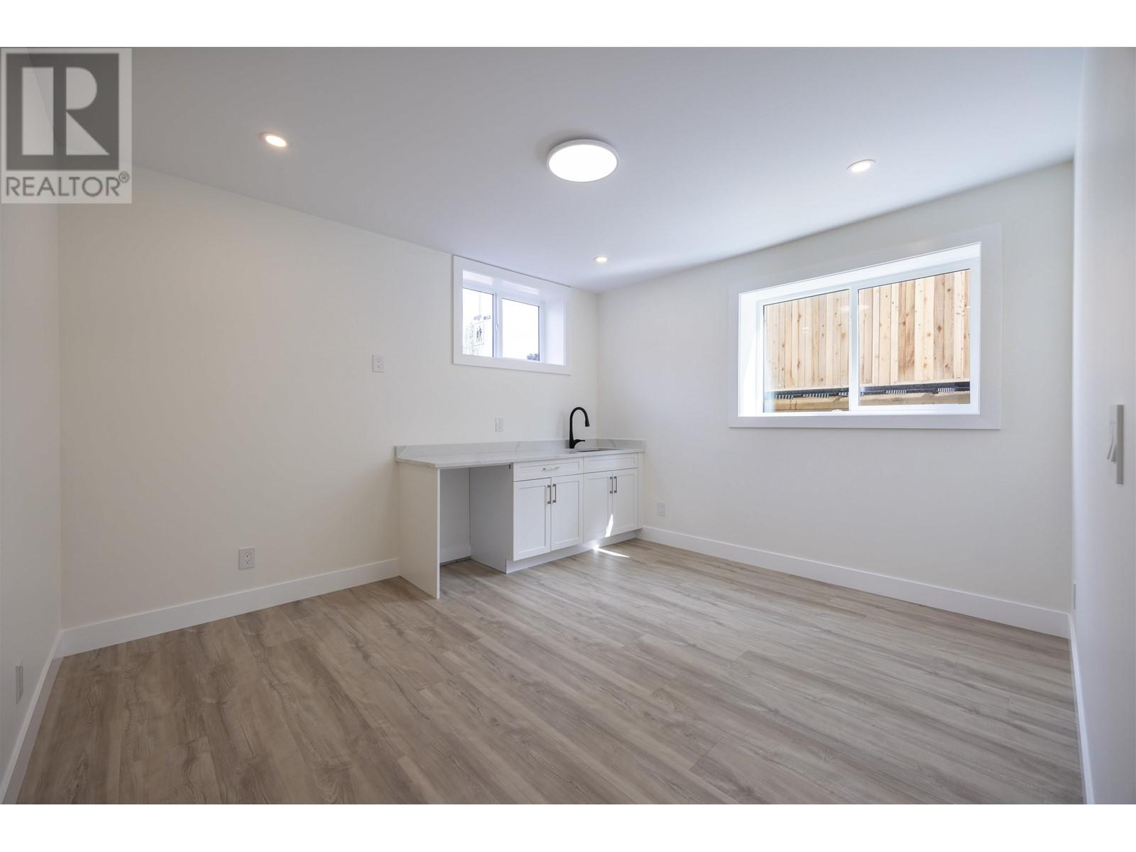 3321 Oxford Street, Port Coquitlam, British Columbia  V3B 4C9 - Photo 24 - R3004564