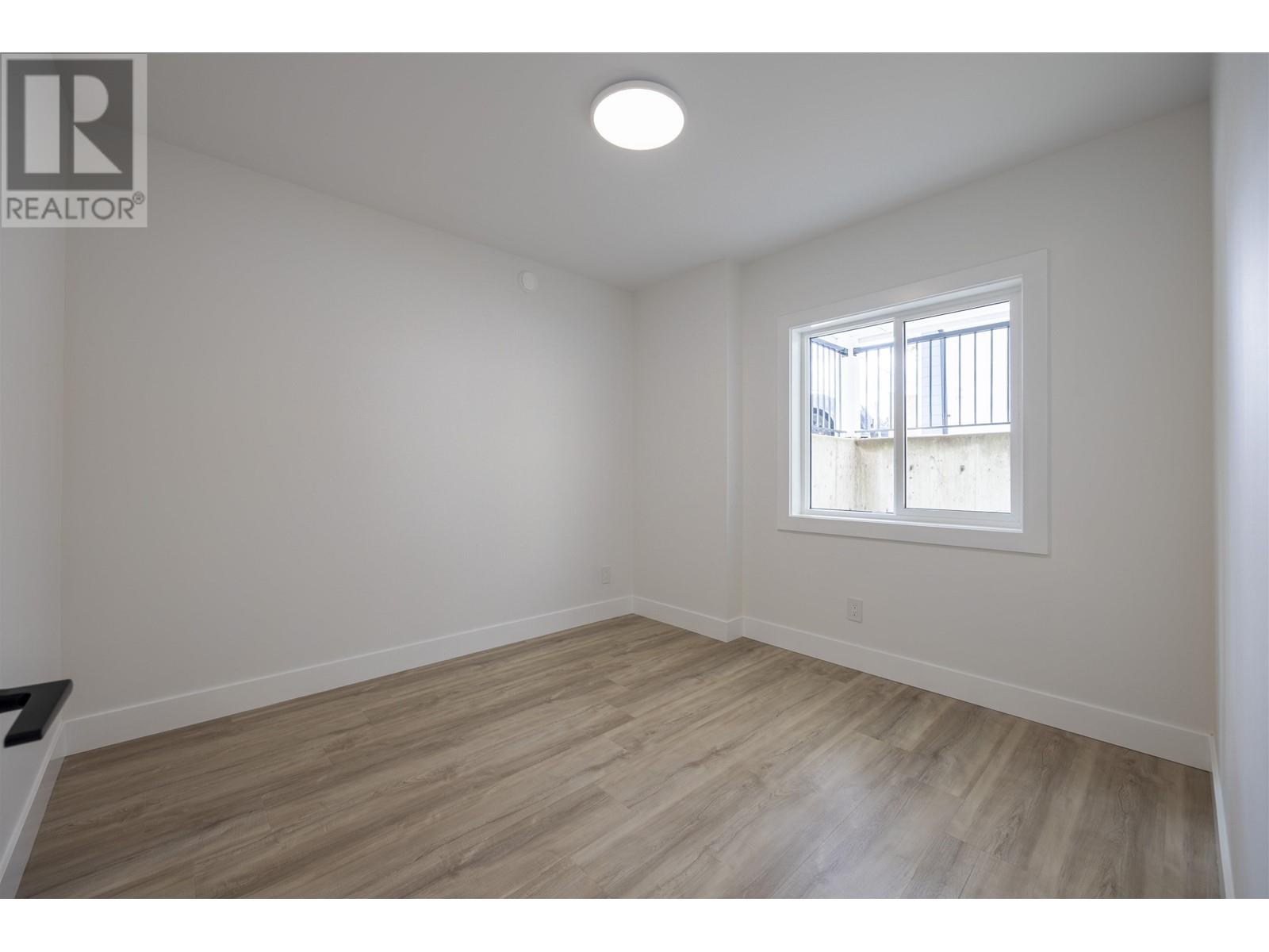 3321 Oxford Street, Port Coquitlam, British Columbia  V3B 4C9 - Photo 33 - R3004564