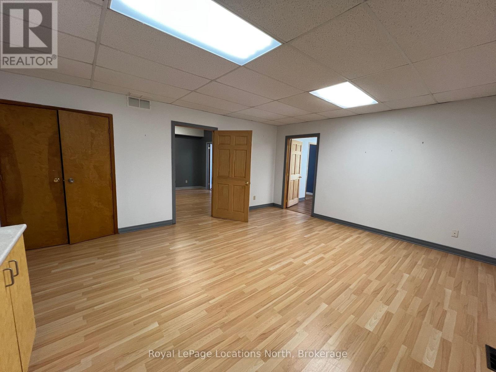 202 - 150 Saint Paul Street, Collingwood, Ontario  L9Y 3P2 - Photo 6 - S12163022